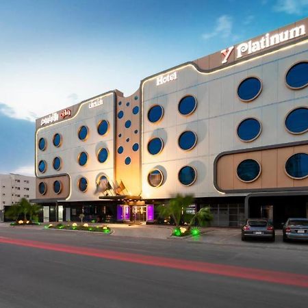 Y Platinum Hotel Medina Exteriör bild
