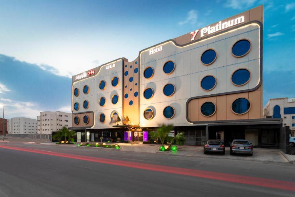 Y Platinum Hotel Medina Exteriör bild